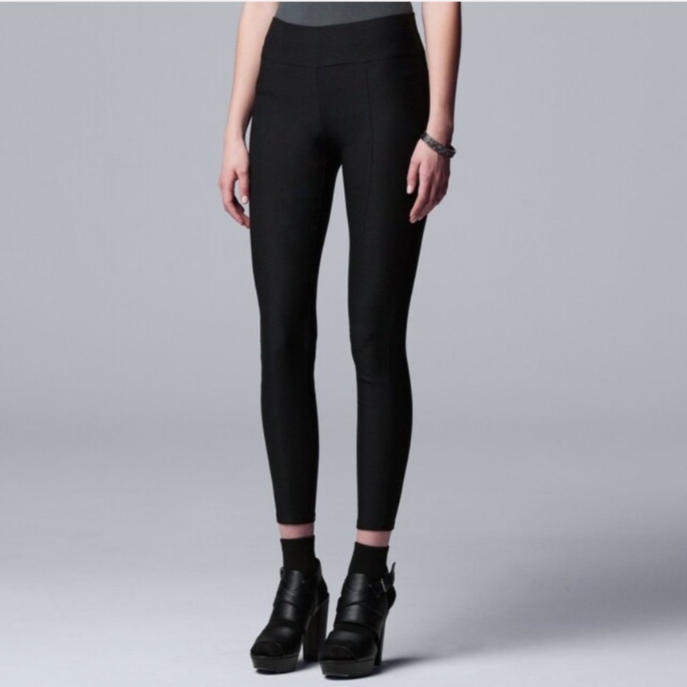 Simply Vera Wang skinny pants